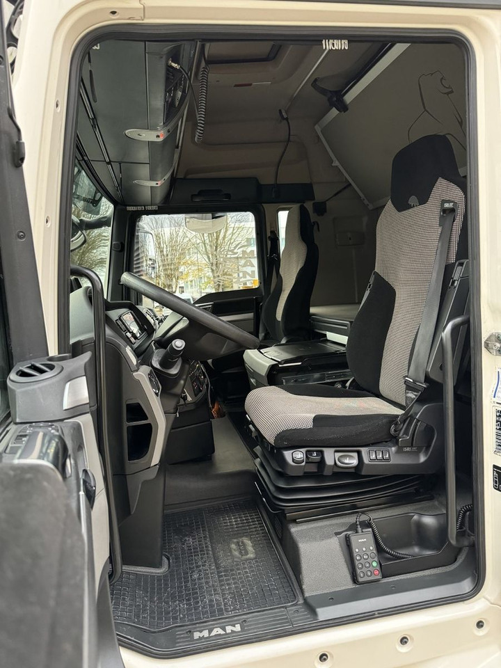 Leasa  MAN TGX 26.500 XLX Lenkachse BDF 7,15-7,45 u-LBW 2t MAN TGX 26.500 XLX Lenkachse BDF 7,15-7,45 u-LBW 2t: bild 15