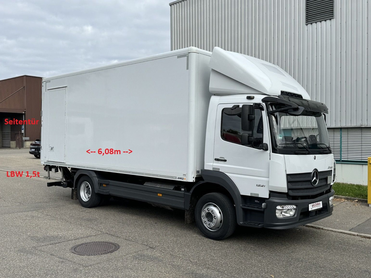 Mercedes-Benz Atego 1221 L Koffer 6,1m LBW AHK Klima TOP - Lastbil med skåp: bild 1 Mercedes-Benz Atego 1221 L Koffer 6,1m LBW AHK Klima TOP - Lastbil med skåp: bild 1