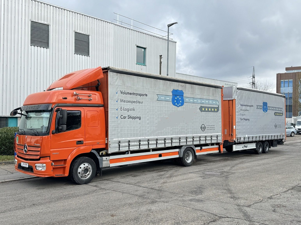 Mercedes-Benz Atego 1530 LL + Anhänger Doppelstock LBW Plane - Biltransportbil lastbil: bild 4 Mercedes-Benz Atego 1530 LL + Anhänger Doppelstock LBW Plane - Biltransportbil lastbil: bild 4