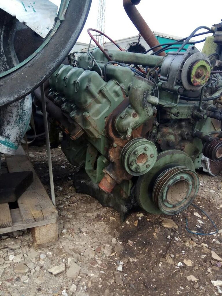 OM 422 V8 BiTurbo Mercedes-Benz - Motor för Lastbil: bild 2 OM 422 V8 BiTurbo Mercedes-Benz - Motor för Lastbil: bild 2