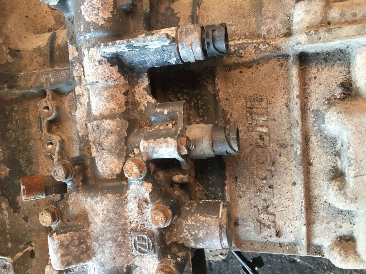 ZF 6s800 1700557 DAF - Växellåda för Lastbil: bild 2 ZF 6s800 1700557 DAF - Växellåda för Lastbil: bild 2