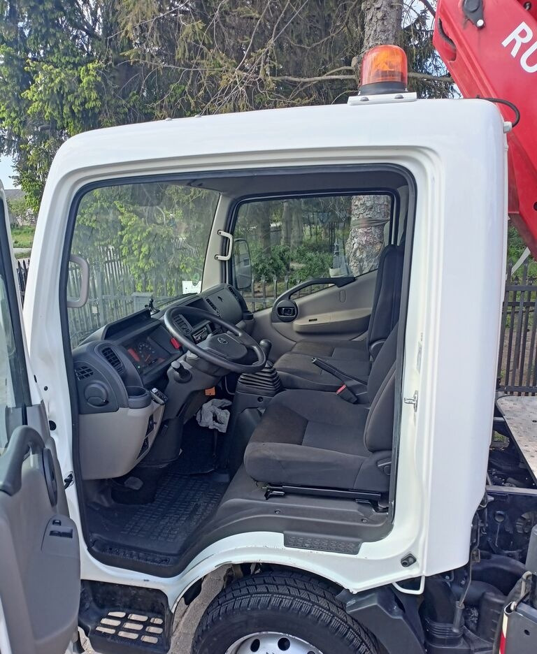 Nissan NT400 - Billift: bild 3 Nissan NT400 - Billift: bild 3