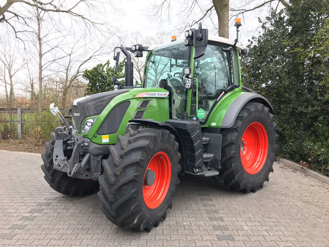 FENDT 514 Vario S4 ProfiPlus - Traktor: bild 1 FENDT 514 Vario S4 ProfiPlus - Traktor: bild 1
