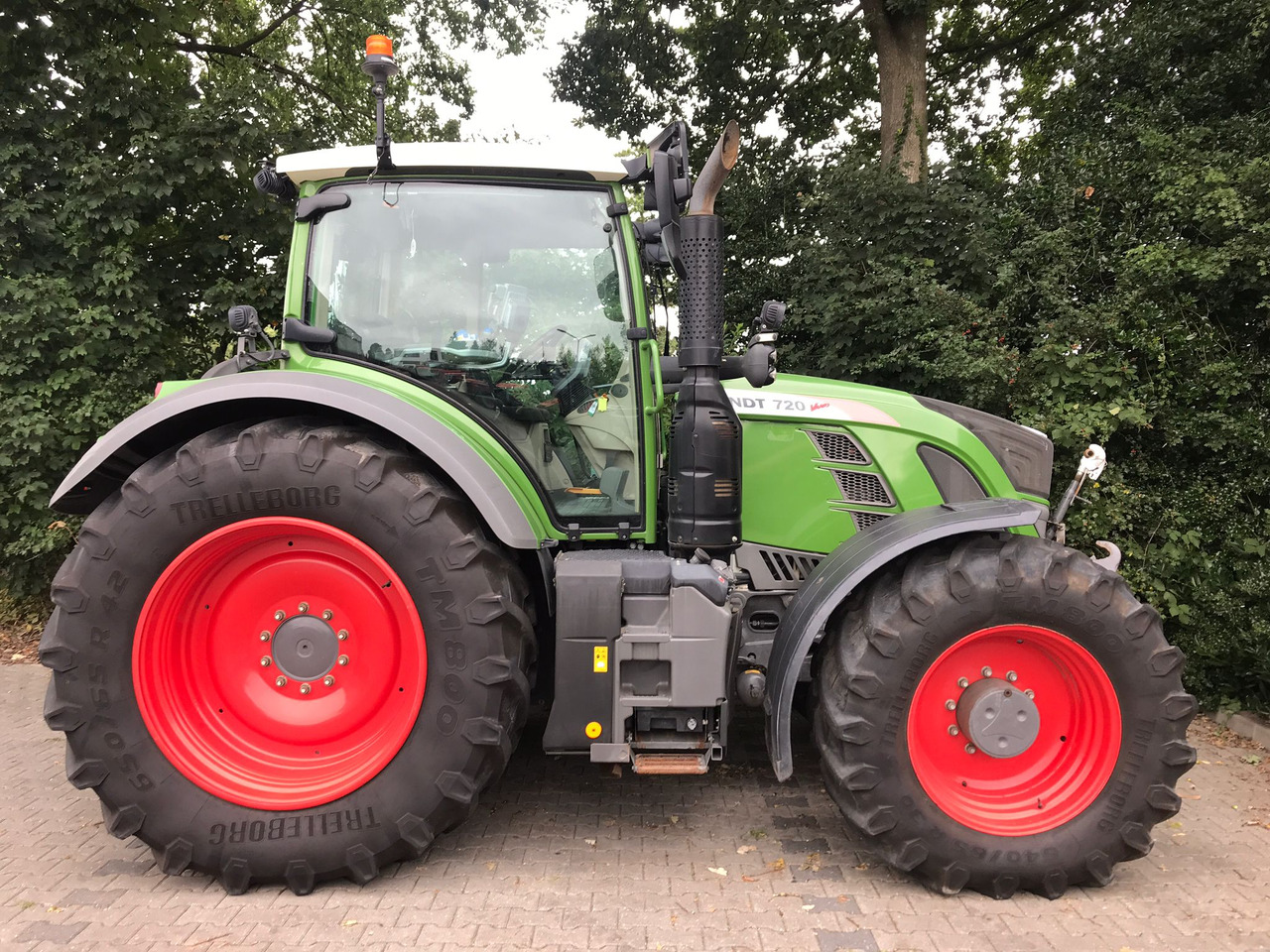 FENDT 720 Vario S4 PowerPlus - Traktor: bild 4 FENDT 720 Vario S4 PowerPlus - Traktor: bild 4
