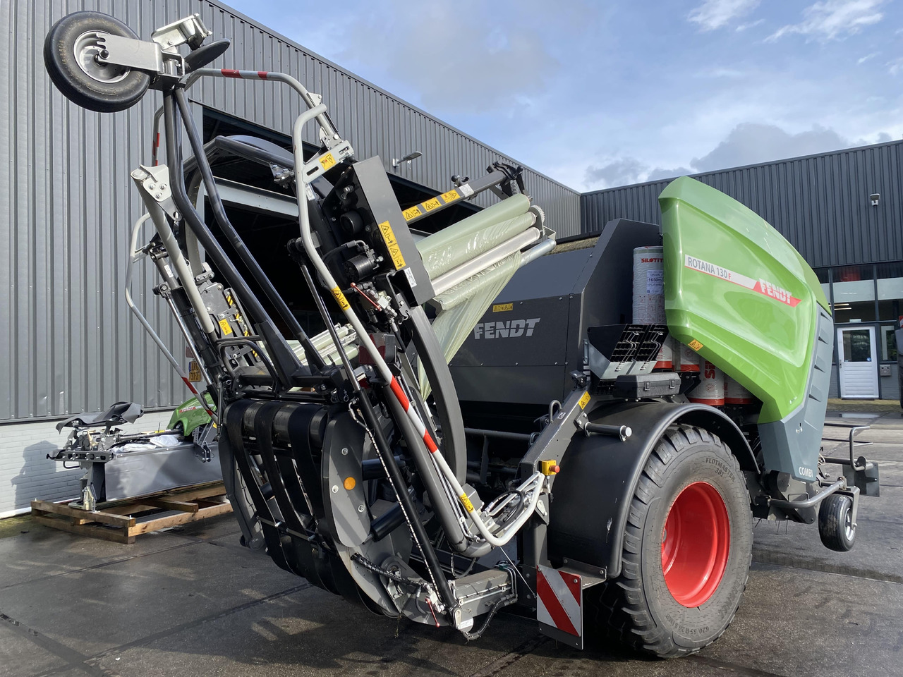 FENDT Rotana 130F Combi - Inplastar: bild 4 FENDT Rotana 130F Combi - Inplastar: bild 4