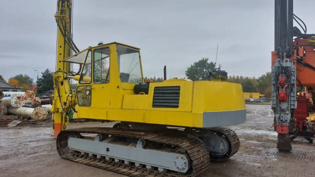 ABI RE 8000 (O&K RH 6) no mobilram tm bauer rtg rg bg - Pålkran: bild 1 ABI RE 8000 (O&K RH 6) no mobilram tm bauer rtg rg bg - Pålkran: bild 1