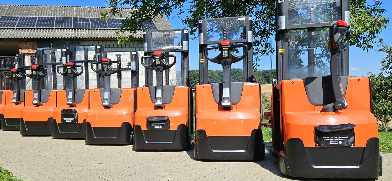 BT SWE 200 Staxio Toyota Initial lift, wstępne podnoszenie wideł, niski maszt - Staplare: bild 1 BT SWE 200 Staxio Toyota Initial lift, wstępne podnoszenie wideł, niski maszt - Staplare: bild 1