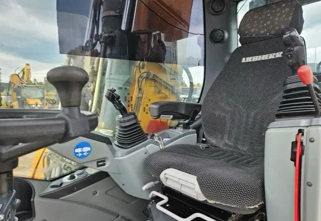 Liebherr A 916 Litronic, 2019 ROK, PODPORY + PŁUG, 6100 MTH - Grävmaskin på däck: bild 3 Liebherr A 916 Litronic, 2019 ROK, PODPORY + PŁUG, 6100 MTH - Grävmaskin på däck: bild 3