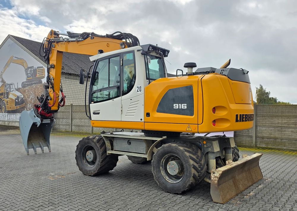 Liebherr A 916 Litronic, 2020 ROK, ROTOTILT, 7300 MTH - Grävmaskin på däck: bild 3 Liebherr A 916 Litronic, 2020 ROK, ROTOTILT, 7300 MTH - Grävmaskin på däck: bild 3