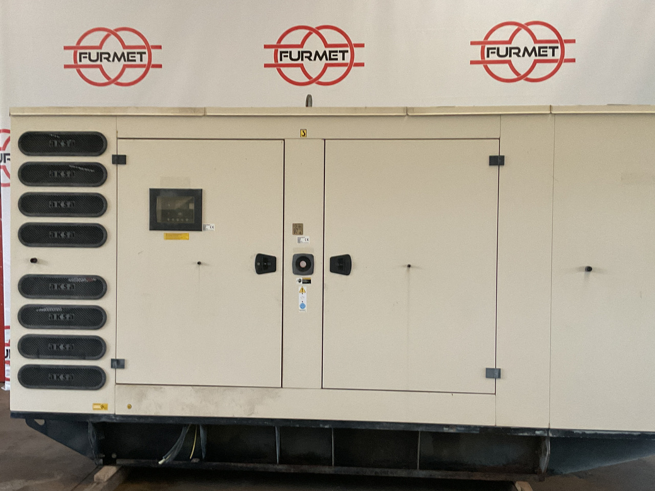 Doosan P158LE, 415KVA generatorset. Like brand new, low hours and complete - Elgenerator: bild 1 Doosan P158LE, 415KVA generatorset. Like brand new, low hours and complete - Elgenerator: bild 1