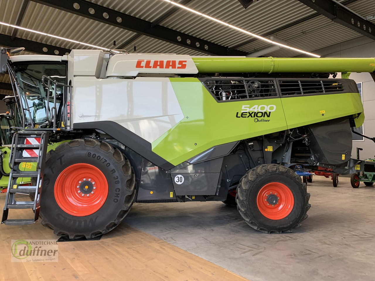 CLAAS Lexion 5400 - Skördetröska: bild 4 CLAAS Lexion 5400 - Skördetröska: bild 4
