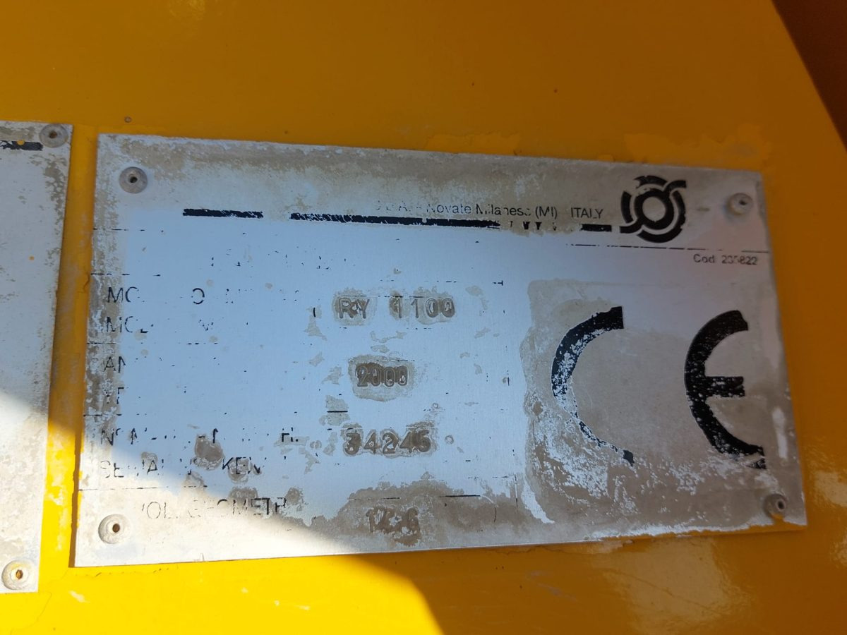 ASTRA HD7 6438 CIFA RY1100 - Betongbil: bild 2 ASTRA HD7 6438 CIFA RY1100 - Betongbil: bild 2