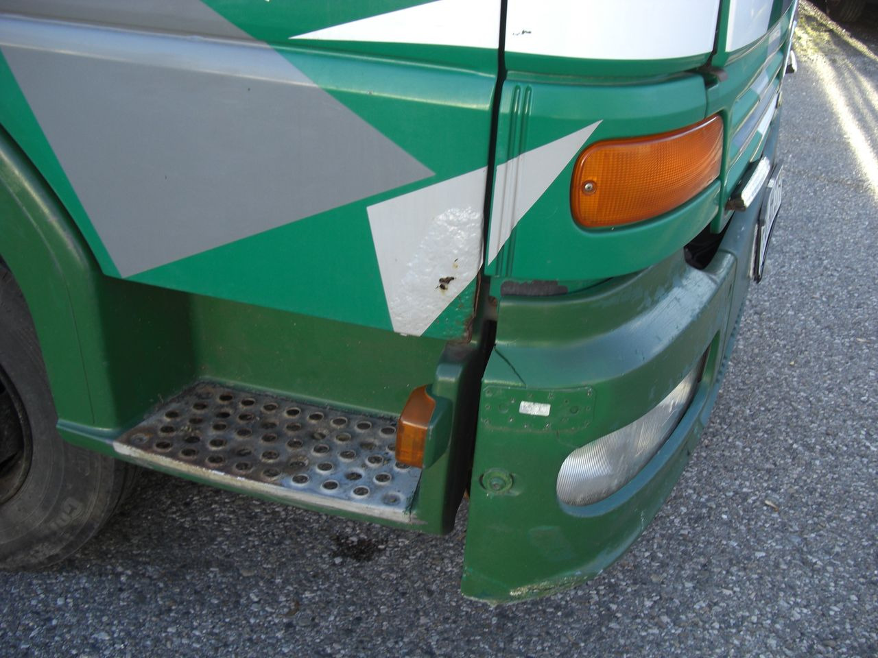 Lastbil med skåp Mercedes-Benz 823L: bild 9 Lastbil med skåp Mercedes-Benz 823L: bild 9