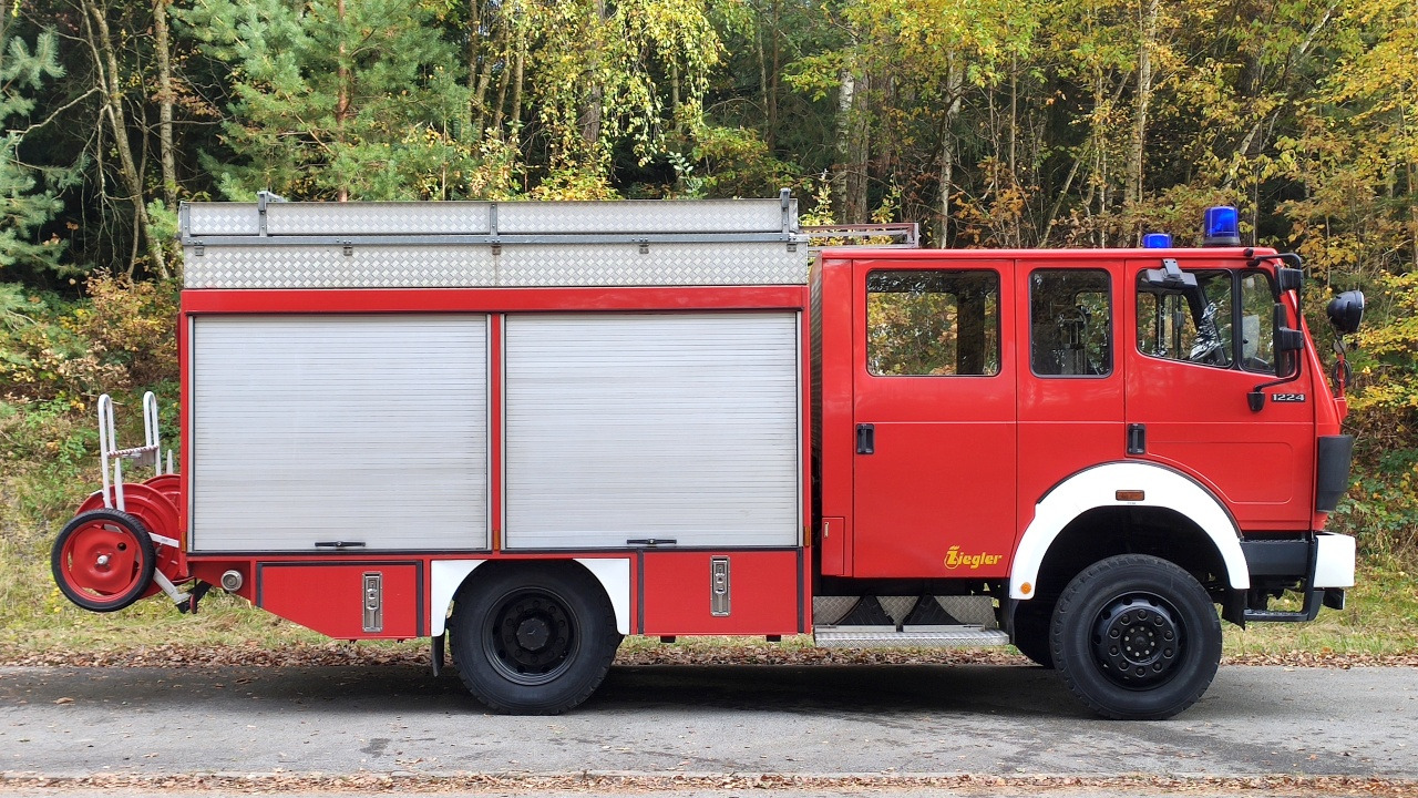 Mercedes-Benz 1224 AF - Lastbil: bild 2 Mercedes-Benz 1224 AF - Lastbil: bild 2