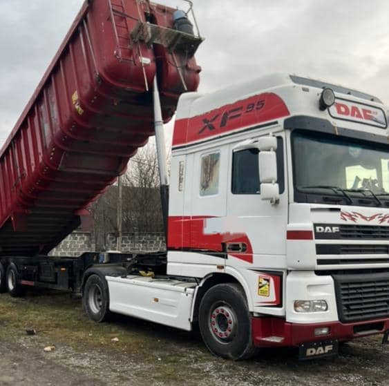 DAF XF 95 - Dragbil: bild 4 DAF XF 95 - Dragbil: bild 4
