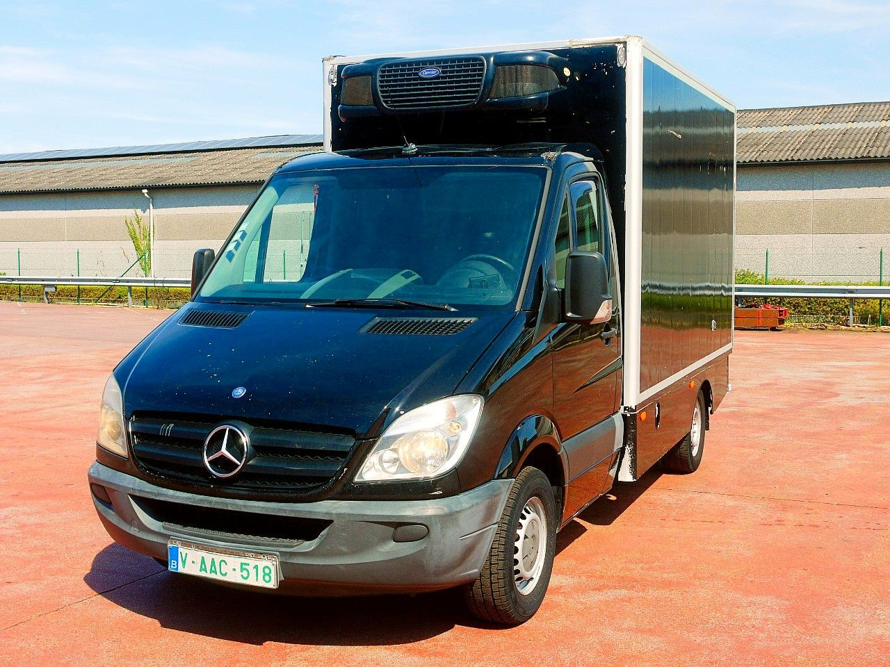 Mercedes-Benz 319 SPRINTER V6 KUHLKOFFER CARRIER PULSOR 600 MT - Kylbil: bild 5 Mercedes-Benz 319 SPRINTER V6 KUHLKOFFER CARRIER PULSOR 600 MT - Kylbil: bild 5
