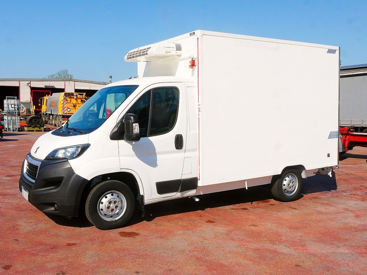 Peugeot BOXER KUHLKOFFER THERMOKING V200 MULTI -20C A/C - Kylbil: bild 4 Peugeot BOXER KUHLKOFFER THERMOKING V200 MULTI -20C A/C - Kylbil: bild 4