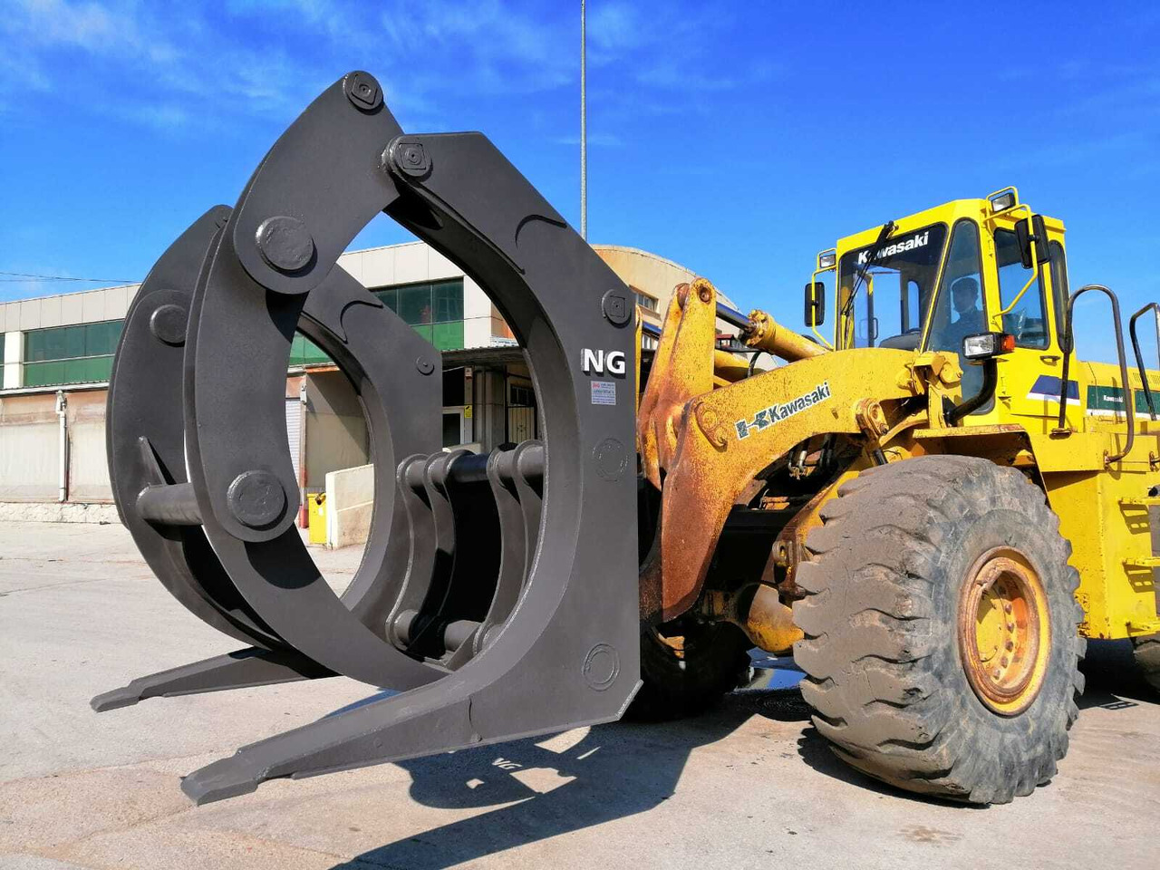 LOADER LOG GRAPPLE - TIMBER GRAPPLE - Gripklo för Lastare: bild 1 LOADER LOG GRAPPLE - TIMBER GRAPPLE - Gripklo för Lastare: bild 1