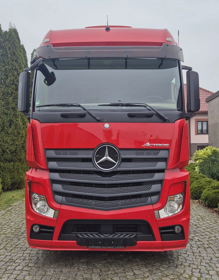 Mercedes-Benz 1845 - Dragbil: bild 2 Mercedes-Benz 1845 - Dragbil: bild 2