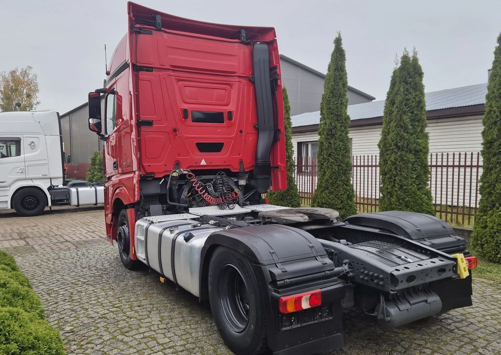 Mercedes-Benz 1845 - Dragbil: bild 4 Mercedes-Benz 1845 - Dragbil: bild 4