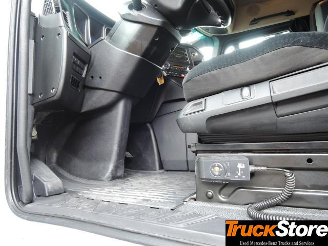 Dragbil Mercedes-Benz Actros 1843 LS: bild 6 Dragbil Mercedes-Benz Actros 1843 LS: bild 6