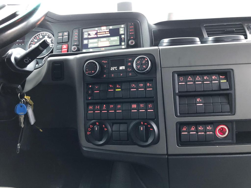 Dragbil MAN TGX 41.640 8x4 Euro 6,Schwerlast 250t MAN TGX 41.640 8x4 Euro 6,Schwerlast 250t: bild 15