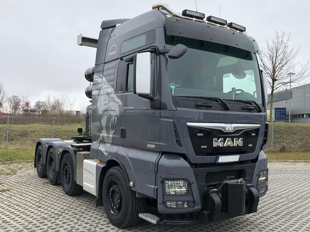 MAN TGX 41.640 8x4 Euro 6,Schwerlast 250t MAN TGX 41.640 8x4 Euro 6,Schwerlast 250t - Dragbil: bild 1 MAN TGX 41.640 8x4 Euro 6,Schwerlast 250t MAN TGX 41.640 8x4 Euro 6,Schwerlast 250t - Dragbil: bild 1