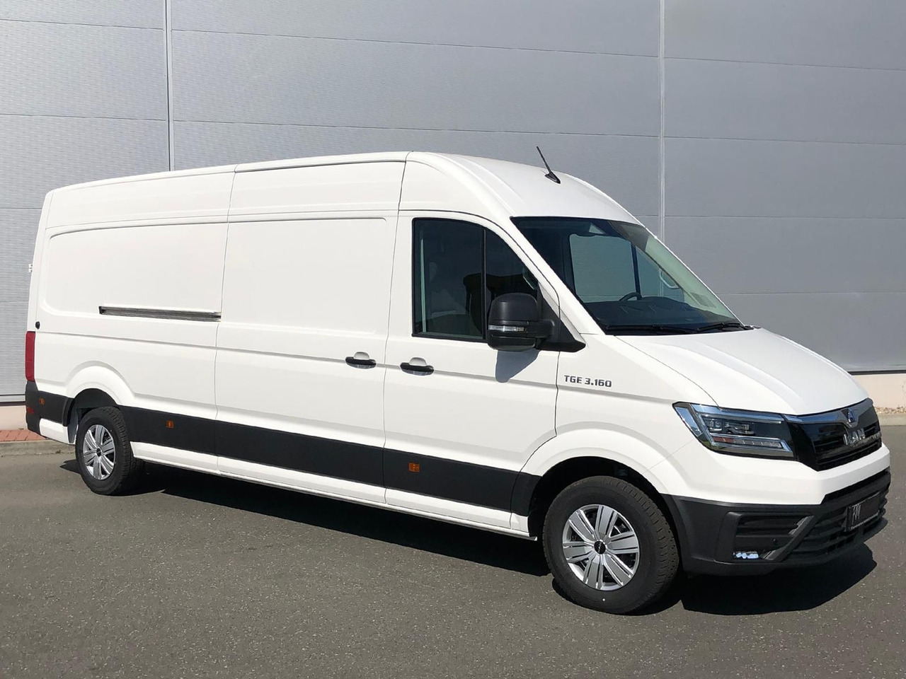 MAN TGE 3.160 Kasten L4H3 LED HECK AUTOM AHK TEMP - Skåpbil: bild 2 MAN TGE 3.160 Kasten L4H3 LED HECK AUTOM AHK TEMP - Skåpbil: bild 2