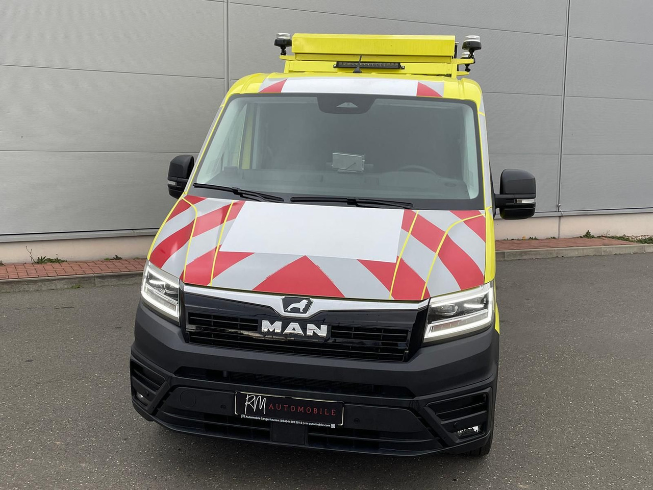 MAN TGE 3.180 L3H2 BF4 BEGLEITFAHRZEUG STANDHZ ACC - Personbil: bild 3 MAN TGE 3.180 L3H2 BF4 BEGLEITFAHRZEUG STANDHZ ACC - Personbil: bild 3