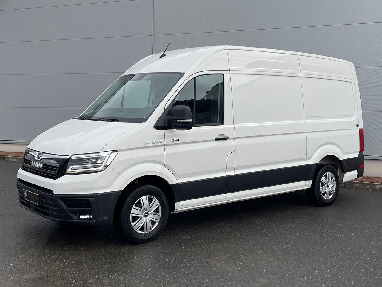 MAN TGE 3.180 L3H3 Kasten 4x4 AUTOM DIFF AHK TEMP - Personbil: bild 1 MAN TGE 3.180 L3H3 Kasten 4x4 AUTOM DIFF AHK TEMP - Personbil: bild 1