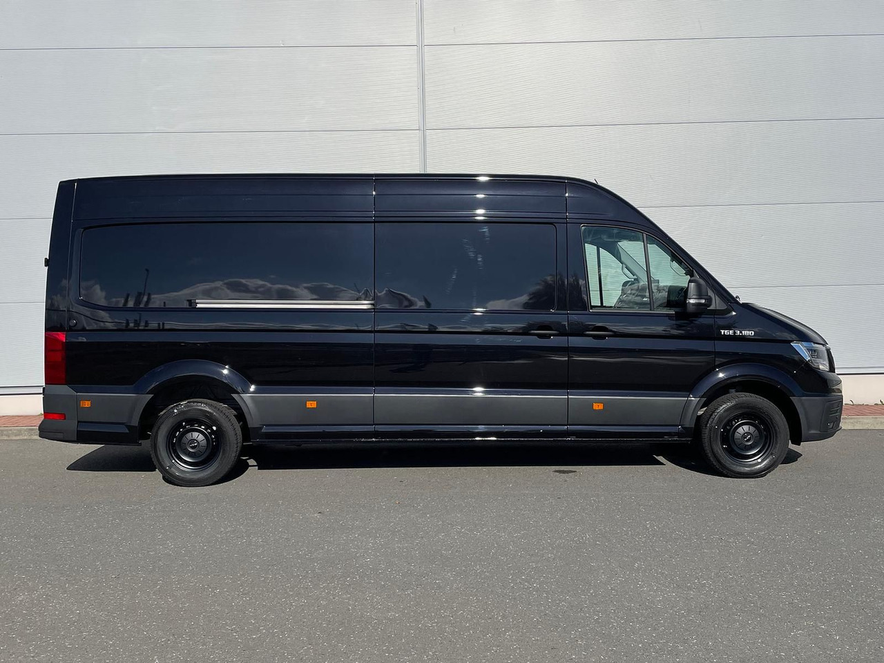 MAN TGE 3.180 L4H3 KASTEN AUTOM ACC LED DAB NAVI - Personbil: bild 5 MAN TGE 3.180 L4H3 KASTEN AUTOM ACC LED DAB NAVI - Personbil: bild 5