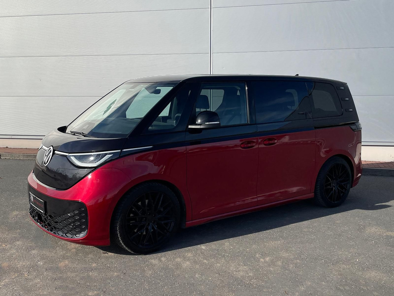 Volkswagen ID.Buzz KW Fahrwerk LM Felgen KLIMA PDC ACC DAB - Persontransport, El transportbil: bild 2 Volkswagen ID.Buzz KW Fahrwerk LM Felgen KLIMA PDC ACC DAB - Persontransport, El transportbil: bild 2