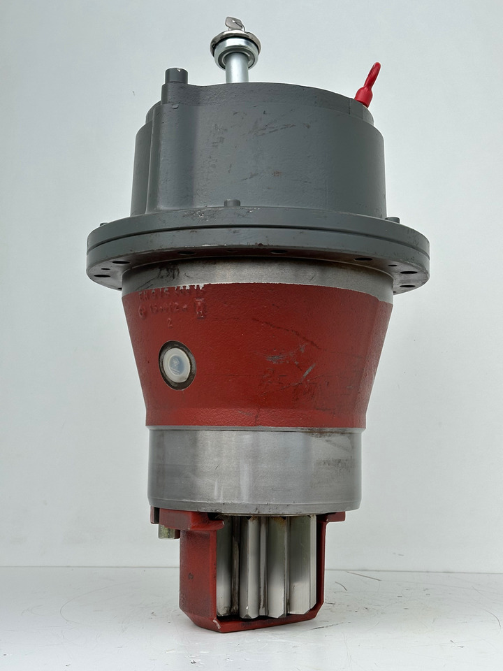 LIEBHERR Liebherr – Bauer Original Schwenkantrieb Typ:SAT275/251 mit ID-Nr.933017801. MG15, MBG12, MG20, MFG10, BG12H. #933017801.0121# - Svängmotor för Borrmaskin: bild 2 LIEBHERR Liebherr – Bauer Original Schwenkantrieb Typ:SAT275/251 mit ID-Nr.933017801. MG15, MBG12, MG20, MFG10, BG12H. #933017801.0121# - Svängmotor för Borrmaskin: bild 2