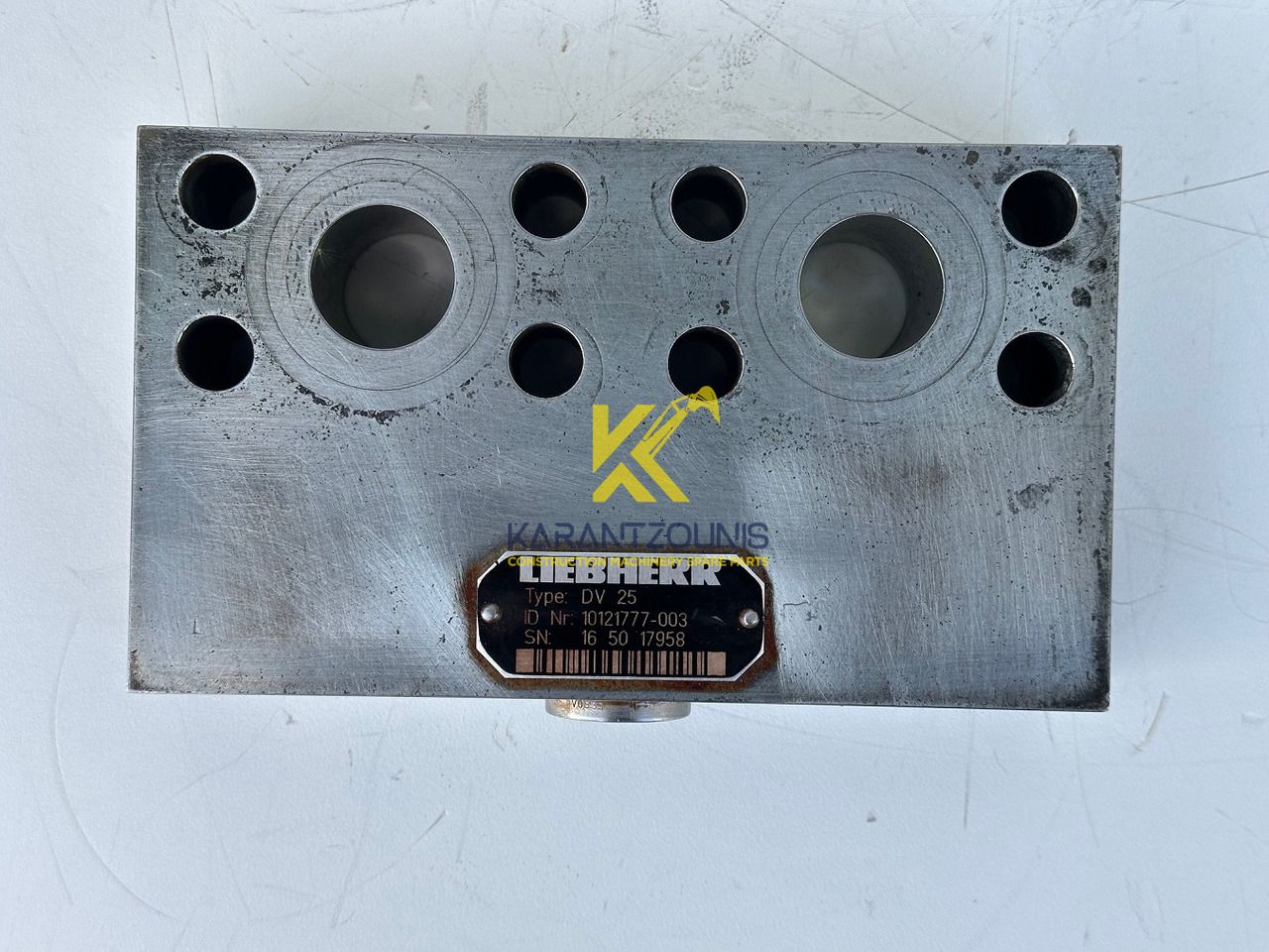 Liebherr Dämpfungsventil ID-Nr.10121777. P924 COMP, P926, R926, R916, R922, R924 COMP, R924, R926 COMP, R926, R930, R936, R946, R950 T, R960 T. #10121777.43199# - Svängmotor för Byggmaskiner: bild 5 Liebherr Dämpfungsventil ID-Nr.10121777. P924 COMP, P926, R926, R916, R922, R924 COMP, R924, R926 COMP, R926, R930, R936, R946, R950 T, R960 T. #10121777.43199# - Svängmotor för Byggmaskiner: bild 5