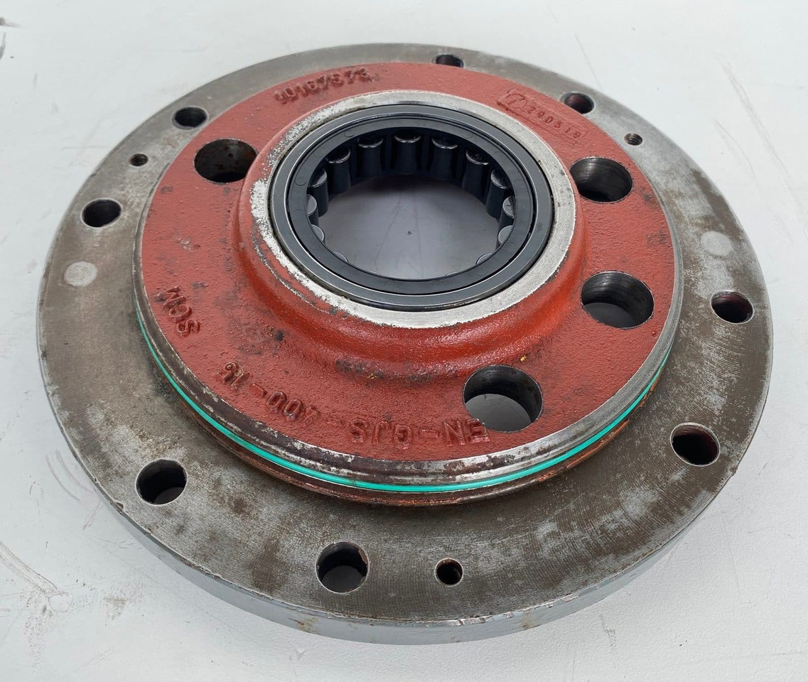 Liebherr Lagerflansch ID-Nr.969036801. LU950J-995, LU950JLGP-996. PR744L-940, PR744LGP-942, RL54-1415, RL56-1632, RL-563A-1632, RL564F-1632. - Slutdrev för Bulldozer: bild 5 Liebherr Lagerflansch ID-Nr.969036801. LU950J-995, LU950JLGP-996. PR744L-940, PR744LGP-942, RL54-1415, RL56-1632, RL-563A-1632, RL564F-1632. - Slutdrev för Bulldozer: bild 5