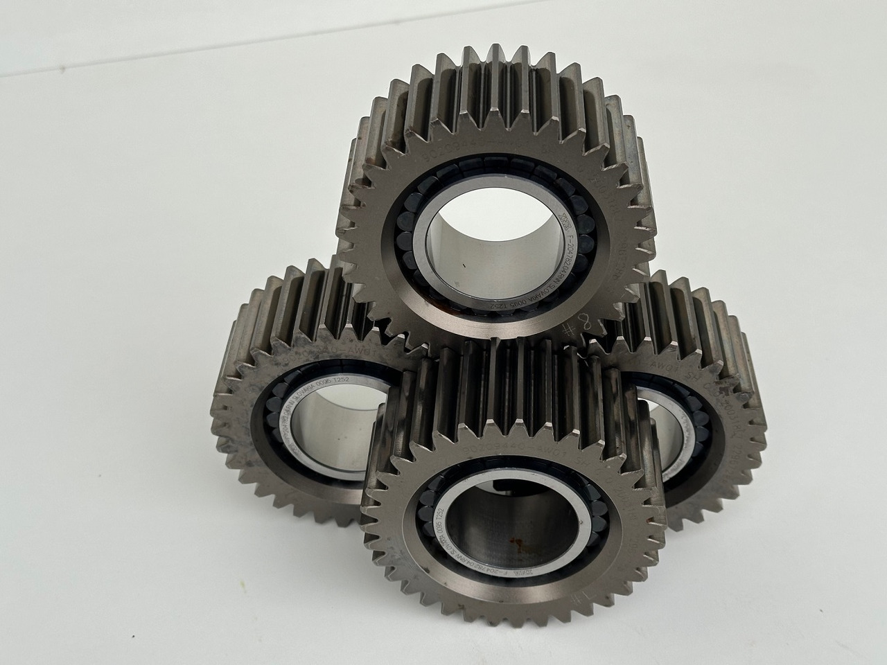 Liebherr Planetenrad mit Zylinderrollenlager ID-Nr.9443048 - ID-Nr.944304803 - ID-Nr.90209439 - ID-Nr.761003303- ID-Nr.10191884. #90209440.30.12# - Svängmotor för Grävmaskin: bild 3 Liebherr Planetenrad mit Zylinderrollenlager ID-Nr.9443048 - ID-Nr.944304803 - ID-Nr.90209439 - ID-Nr.761003303- ID-Nr.10191884. #90209440.30.12# - Svängmotor för Grävmaskin: bild 3