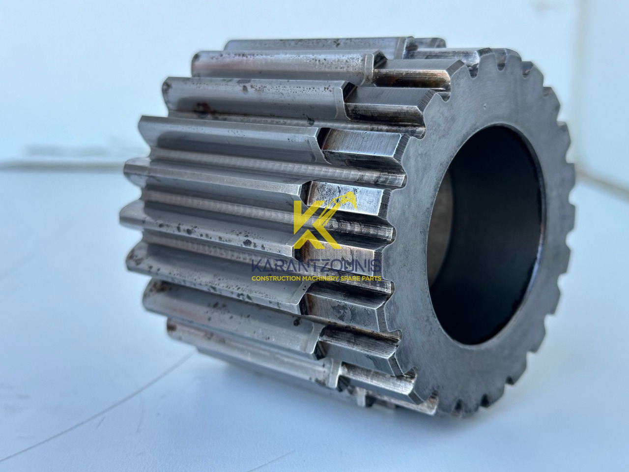 Liebherr Sonnenrad ID-Nr.90016258. FAT400P112,FAT400P130,FAT400P139,LOS1936,LOS926,R926,R928,R930,R934,R936,R938,R940,R944,R946,R950T. #90016258.06.08# - Slutdrev för Bandgrävare: bild 1 Liebherr Sonnenrad ID-Nr.90016258. FAT400P112,FAT400P130,FAT400P139,LOS1936,LOS926,R926,R928,R930,R934,R936,R938,R940,R944,R946,R950T. #90016258.06.08# - Slutdrev för Bandgrävare: bild 1