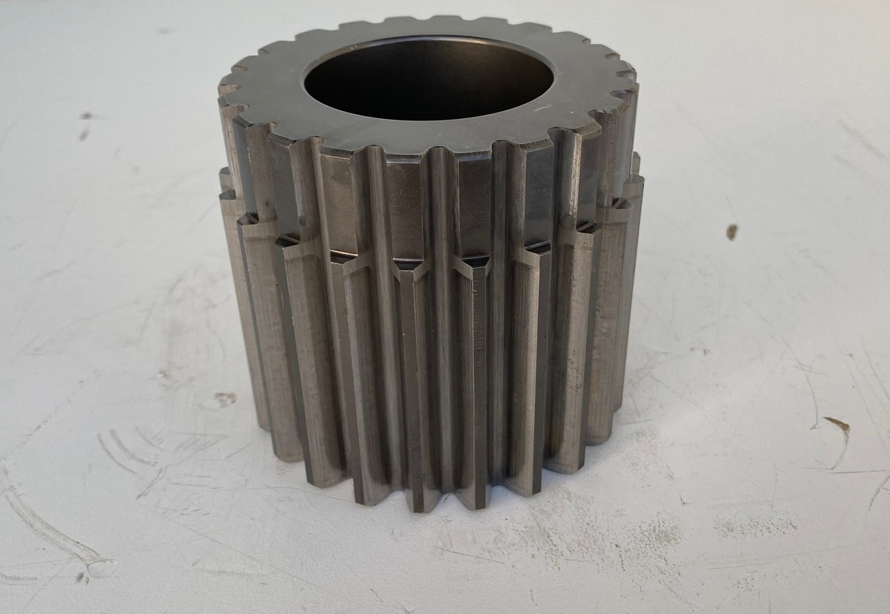 Liebherr Sonnenrad ID-Nr.90016258. FAT400P112, FAT400P130, FAT400P139. LOS1936,LOS926,R926,R928,R930,R934,R936,R938,R940,R944,R946,R950T. #SHG3# - Slutdrev för Byggmaskiner: bild 1 Liebherr Sonnenrad ID-Nr.90016258. FAT400P112, FAT400P130, FAT400P139. LOS1936,LOS926,R926,R928,R930,R934,R936,R938,R940,R944,R946,R950T. #SHG3# - Slutdrev för Byggmaskiner: bild 1