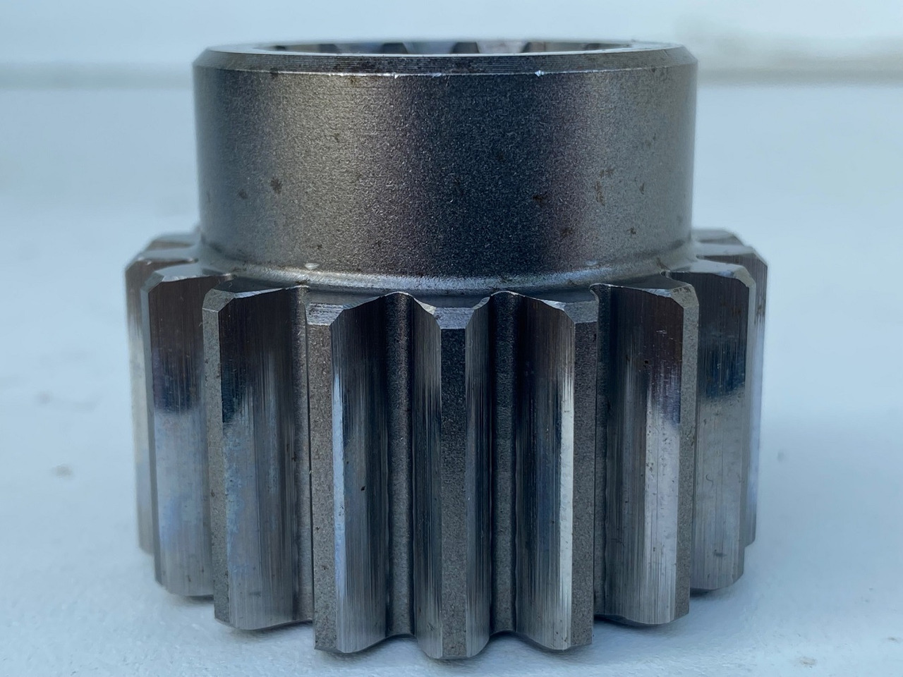 Liebherr Sonnenrad ID-Nr.90209644. SAT250/278, SAT250/287. A913 COMP, A914 COMP, A914, A916 COMP, A916, A918 COMP, A918, A920, A922 RAIL, A924 RAIL, LH18, LH22, LH24, LH26, R914 COMP, R914 RAIL, R9 - Svängmotor för Bandgrävare: bild 2 Liebherr Sonnenrad ID-Nr.90209644. SAT250/278, SAT250/287. A913 COMP, A914 COMP, A914, A916 COMP, A916, A918 COMP, A918, A920, A922 RAIL, A924 RAIL, LH18, LH22, LH24, LH26, R914 COMP, R914 RAIL, R9 - Svängmotor för Bandgrävare: bild 2