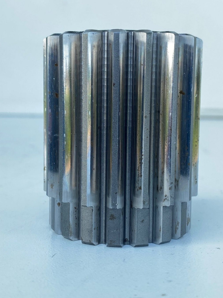 Liebherr Sonnenrad ID-Nr.90213988. SAT250/278, SAT250/287, SAT250A300. A913 COMP, A914 COMP, A914, A916, A918 COMP, A920, A920, A922 RAIL, A924 RAIL, LH18, LH22, LH24, LH26, R914 RAIL, R914 COMP, R - Svängmotor för Bandgrävare: bild 3 Liebherr Sonnenrad ID-Nr.90213988. SAT250/278, SAT250/287, SAT250A300. A913 COMP, A914 COMP, A914, A916, A918 COMP, A920, A920, A922 RAIL, A924 RAIL, LH18, LH22, LH24, LH26, R914 RAIL, R914 COMP, R - Svängmotor för Bandgrävare: bild 3