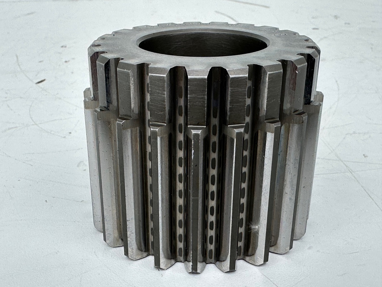 Liebherr Sonnenrad ID-Nr.9441204 - ID-Nr.944120403. FAT450/014, FAT450/044. R942, R944, R952, R954 B, R954 C, R962. #944120403.05.05.02# - Slutdrev för Bandgrävare: bild 1 Liebherr Sonnenrad ID-Nr.9441204 - ID-Nr.944120403. FAT450/014, FAT450/044. R942, R944, R952, R954 B, R954 C, R962. #944120403.05.05.02# - Slutdrev för Bandgrävare: bild 1