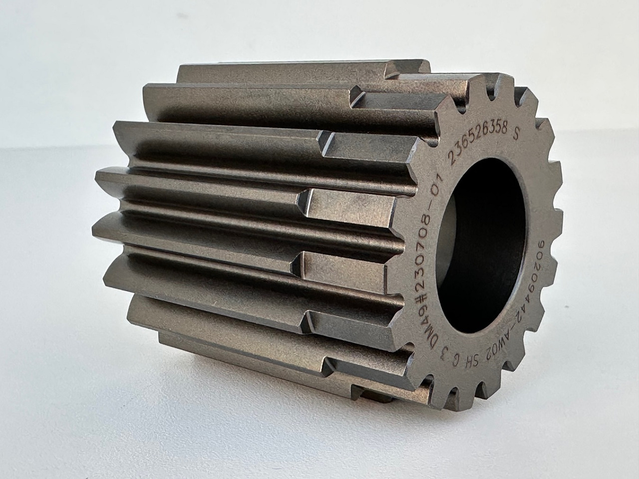 Liebherr Sonnenrad ID-Nr.9443047 - ID-Nr.944304703 - ID-Nr.90209442. A914 B,A914 C,A924,A932,A934,LH30,LH35,P924 C,E932,P914,P924 COMP,R906,R914,R916,R924,R926,R930 T,R932,R934,R944. #90209442.02.10# - Svängmotor för Byggmaskiner: bild 1 Liebherr Sonnenrad ID-Nr.9443047 - ID-Nr.944304703 - ID-Nr.90209442. A914 B,A914 C,A924,A932,A934,LH30,LH35,P924 C,E932,P914,P924 COMP,R906,R914,R916,R924,R926,R930 T,R932,R934,R944. #90209442.02.10# - Svängmotor för Byggmaskiner: bild 1