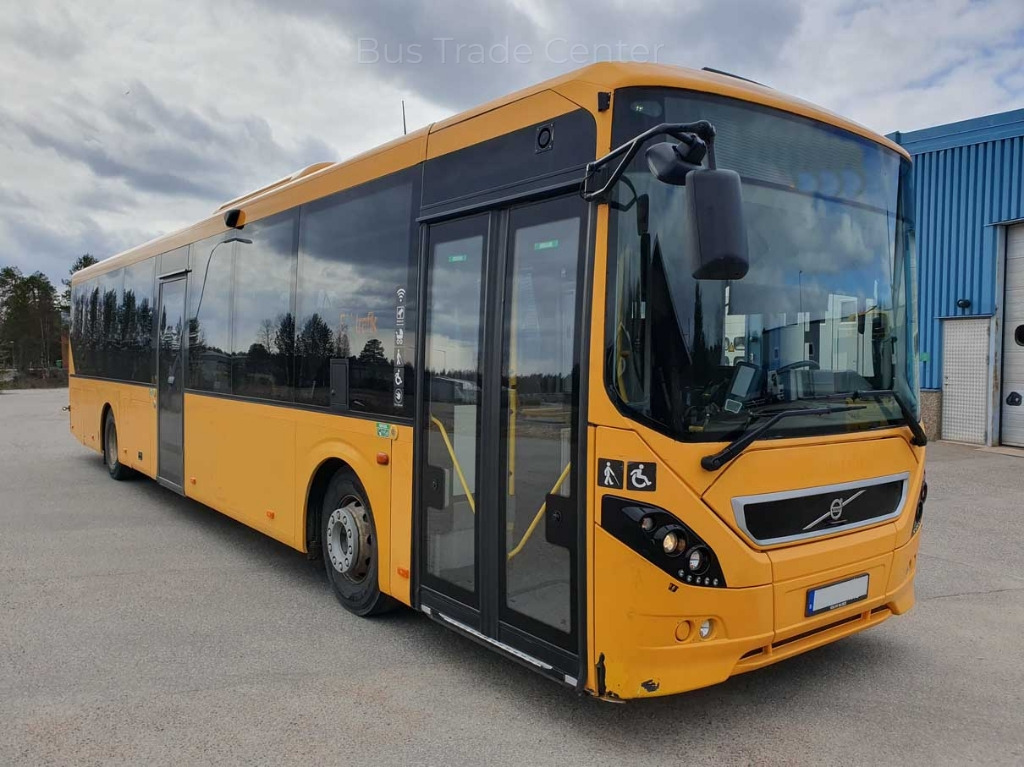 VOLVO 8900 B8RLE - Förortsbuss: bild 1 VOLVO 8900 B8RLE - Förortsbuss: bild 1