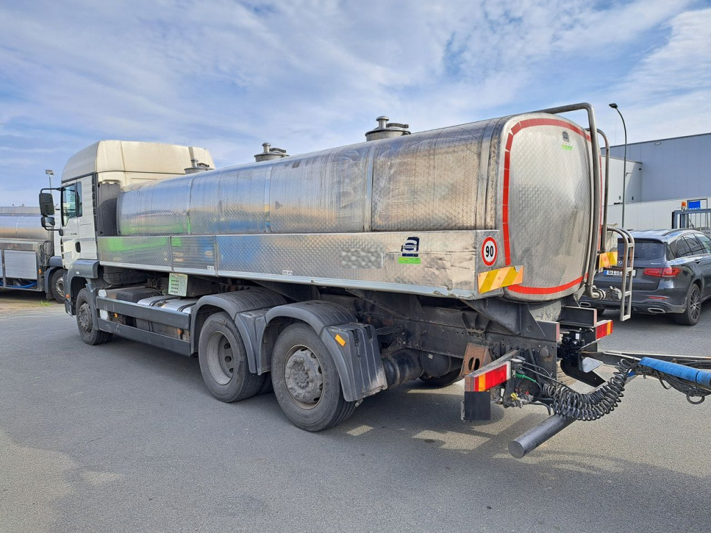 MAN TGA 03 26.413 FNLLW Wasserfahrzeug (Nr. 5726) - Tankbil: bild 4 MAN TGA 03 26.413 FNLLW Wasserfahrzeug (Nr. 5726) - Tankbil: bild 4