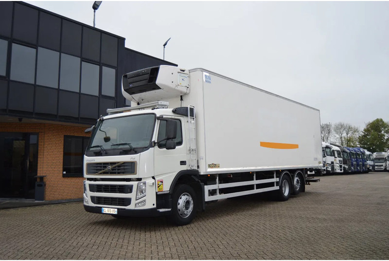 Volvo FM 370 * EURO5 * CARRIER SUPRA 950 SILENT * 6X2 * - Kylbil lastbil: bild 1 Volvo FM 370 * EURO5 * CARRIER SUPRA 950 SILENT * 6X2 * - Kylbil lastbil: bild 1