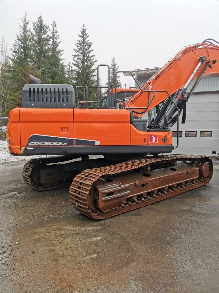 Doosan DX 300 LC-5 - Bandgrävare: bild 1 Doosan DX 300 LC-5 - Bandgrävare: bild 1