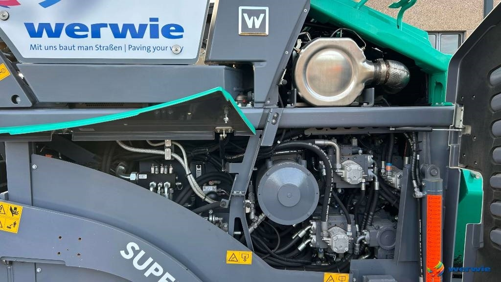 Asfaltläggare Vögele SUPER 1800-3i / AB600-3TP2 (3,00 - 6,00 m): bild 24 Asfaltläggare Vögele SUPER 1800-3i / AB600-3TP2 (3,00 - 6,00 m): bild 24