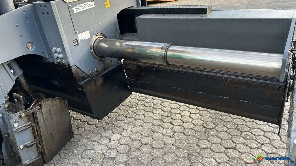 Asfaltläggare Vögele SUPER 1800-3i / AB600-3TP2 (3,00 - 6,00 m): bild 12 Asfaltläggare Vögele SUPER 1800-3i / AB600-3TP2 (3,00 - 6,00 m): bild 12