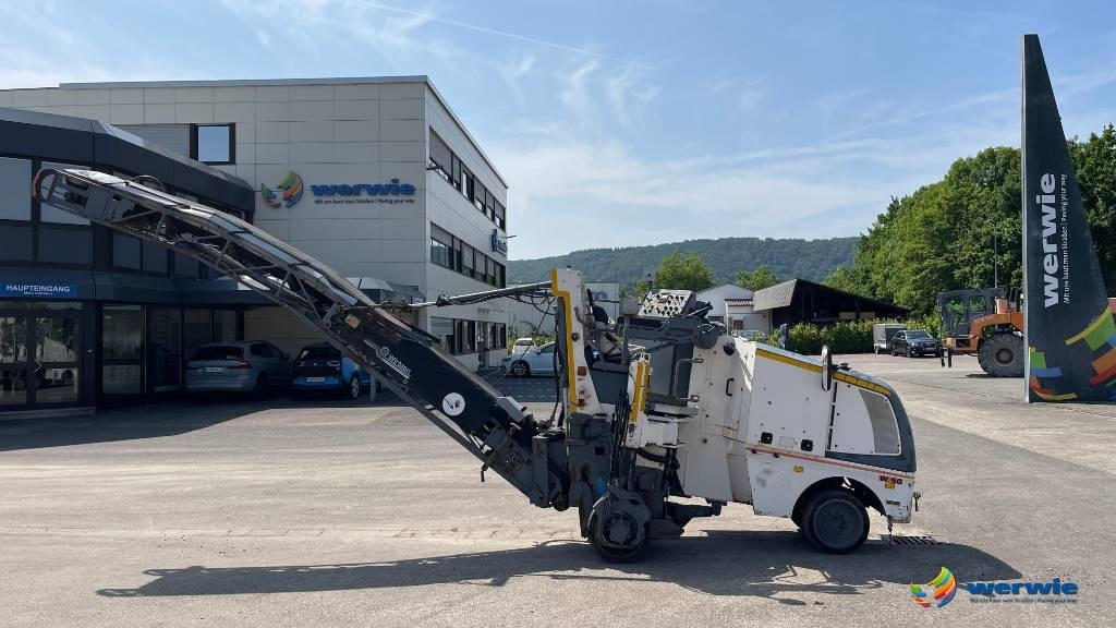 Wirtgen W50 - Asfaltfräs: bild 1 Wirtgen W50 - Asfaltfräs: bild 1