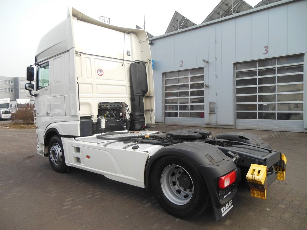 DAF XF 106.530 SSC, HYDRAULIK, STAND KLIMA, TOP DAF XF 106.530 SSC, HYDRAULIK, STAND KLIMA, TOP - Dragbil: bild 4 DAF XF 106.530 SSC, HYDRAULIK, STAND KLIMA, TOP DAF XF 106.530 SSC, HYDRAULIK, STAND KLIMA, TOP - Dragbil: bild 4